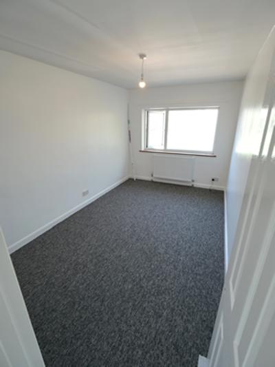 Large double bedroom
